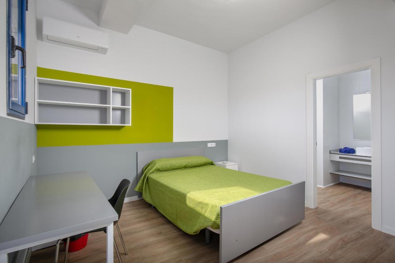 Single Room Terrace,1263602881:JPEG