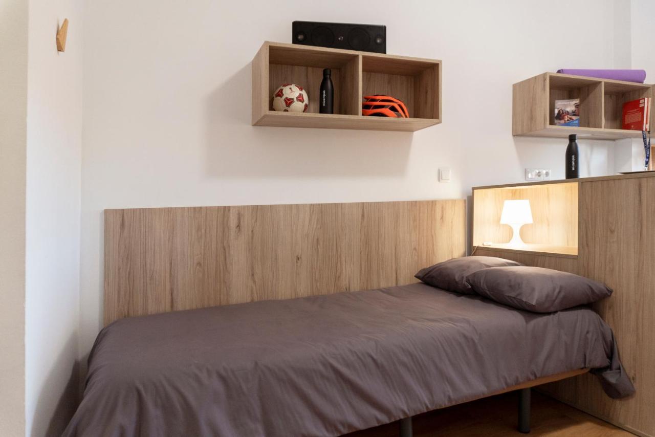 Basic Single Room,1263598582:JPEG