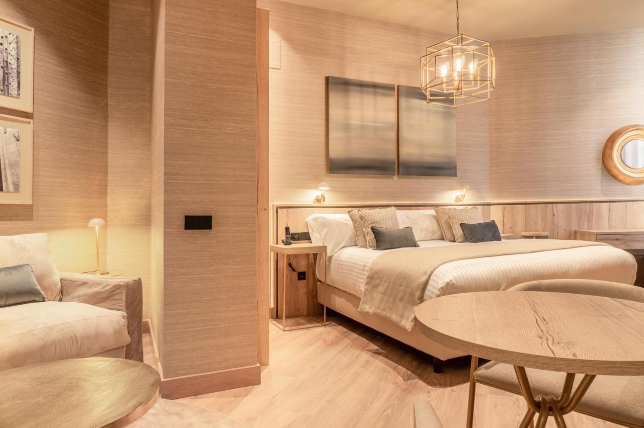 Deluxe Double Room Balcony