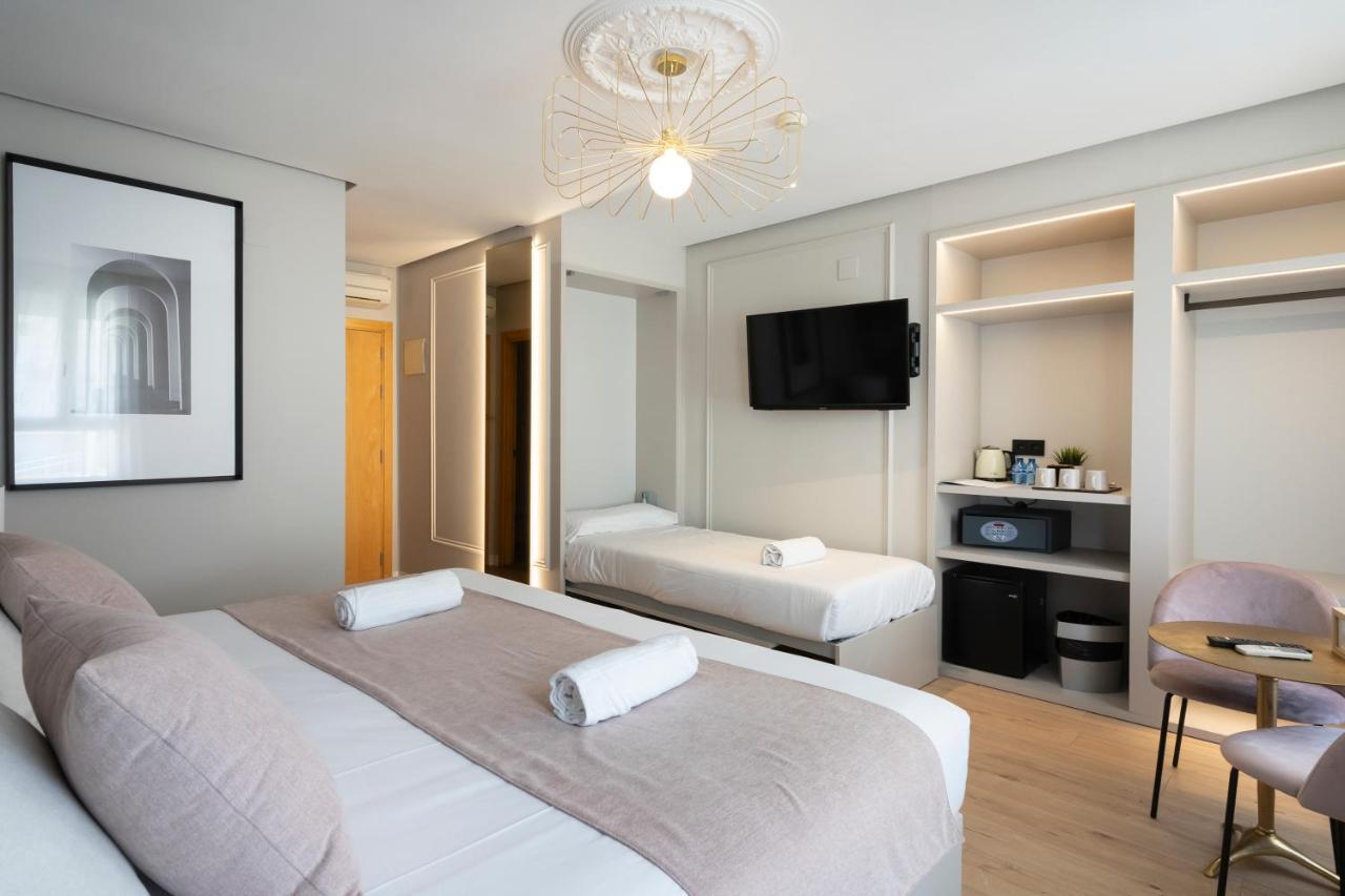 Triple Room,1498532413:JPEG