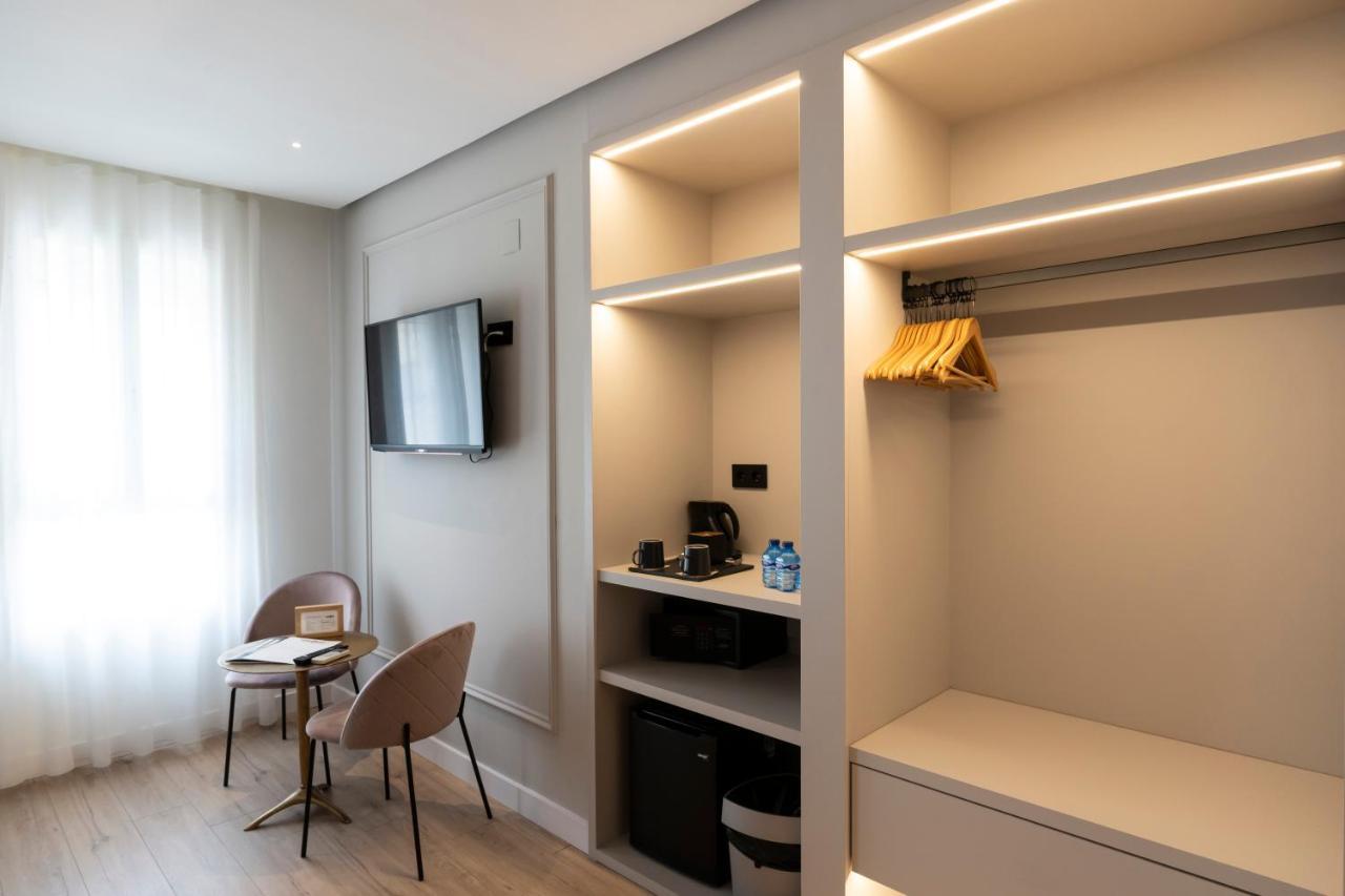 Superior Double or Twin Room,1498532512:JPEG