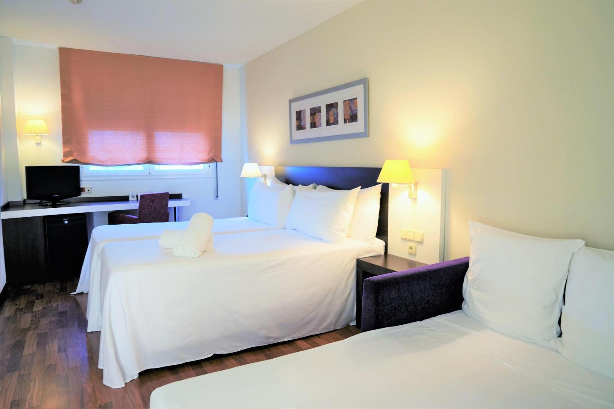 Triple Room,1636734722:JPEG
