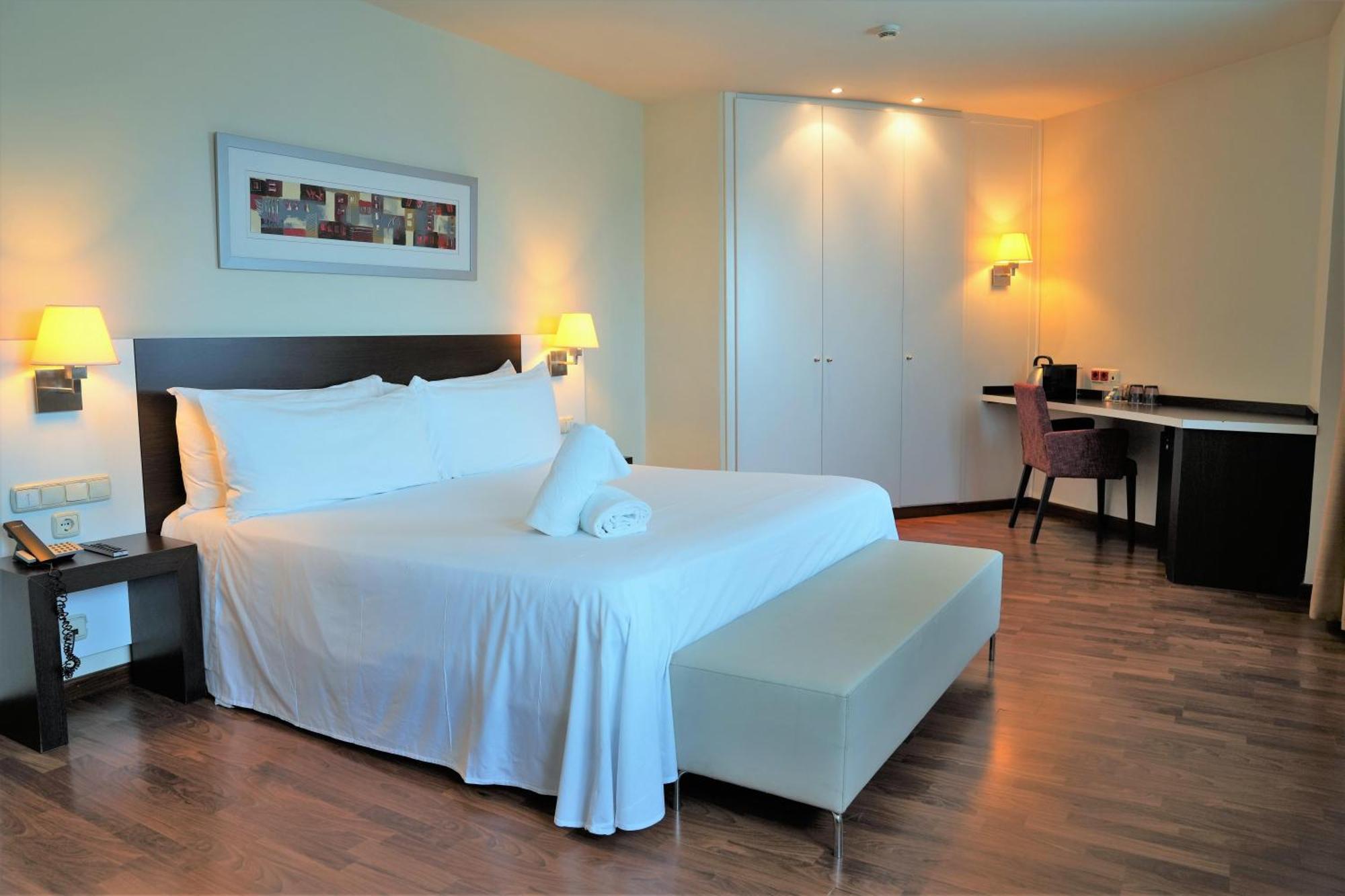 Premium Double Room,1636734728:JPEG