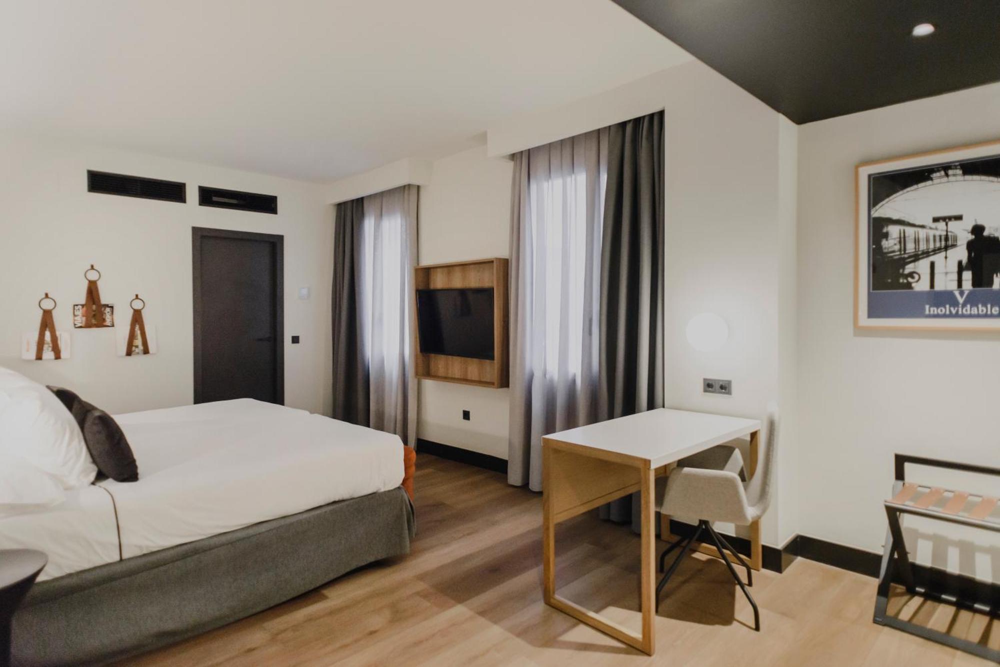 Budget Double Room,1646888891:JPEG